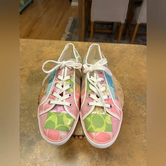 COACH Dawnell Patchwork Signature Sneakers - Picture 1 of 8